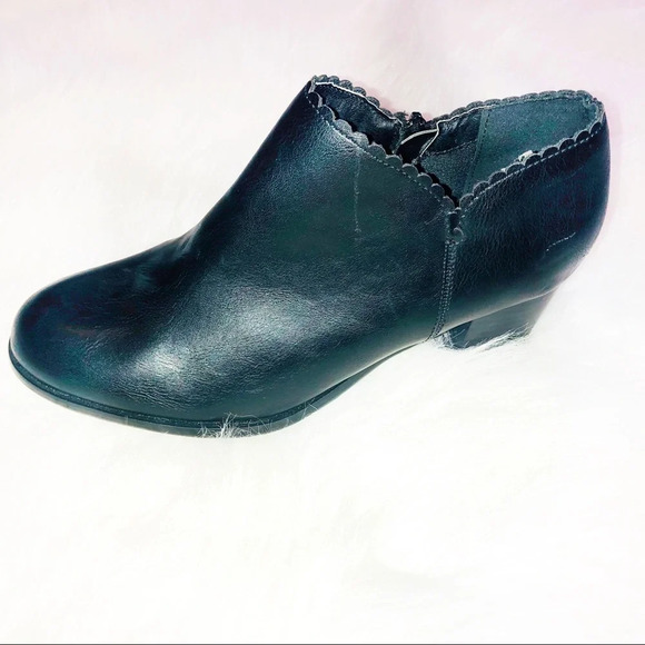 Charlie Paige sz 7 left ankle bootie for amputee - Picture 4 of 5